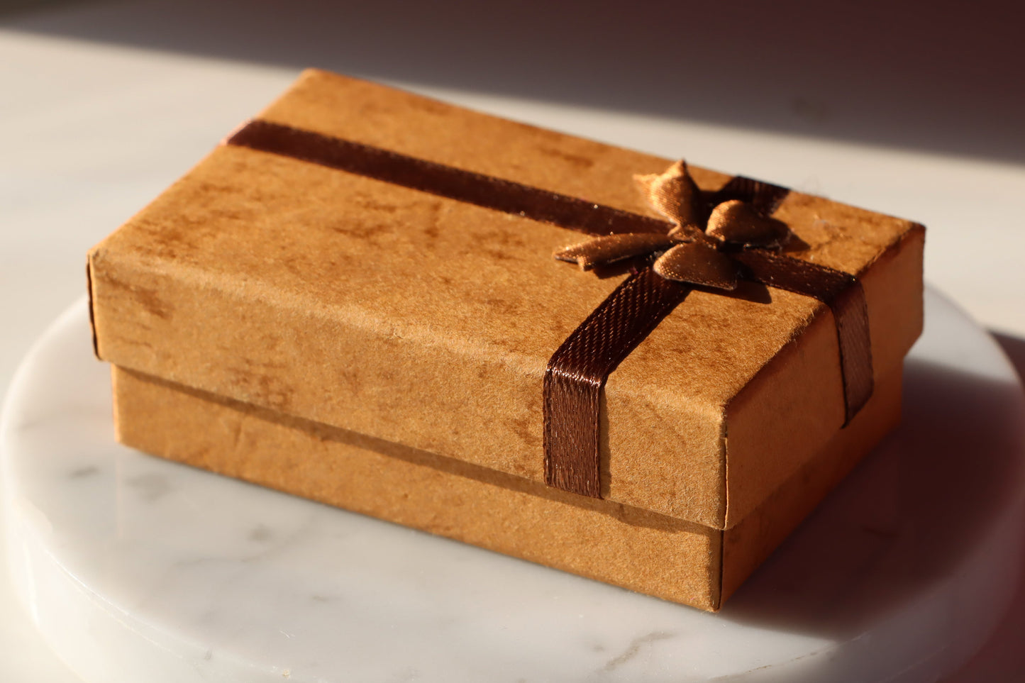 Krabička obdélníková hnědá s mašličkou - Supreme Panthers