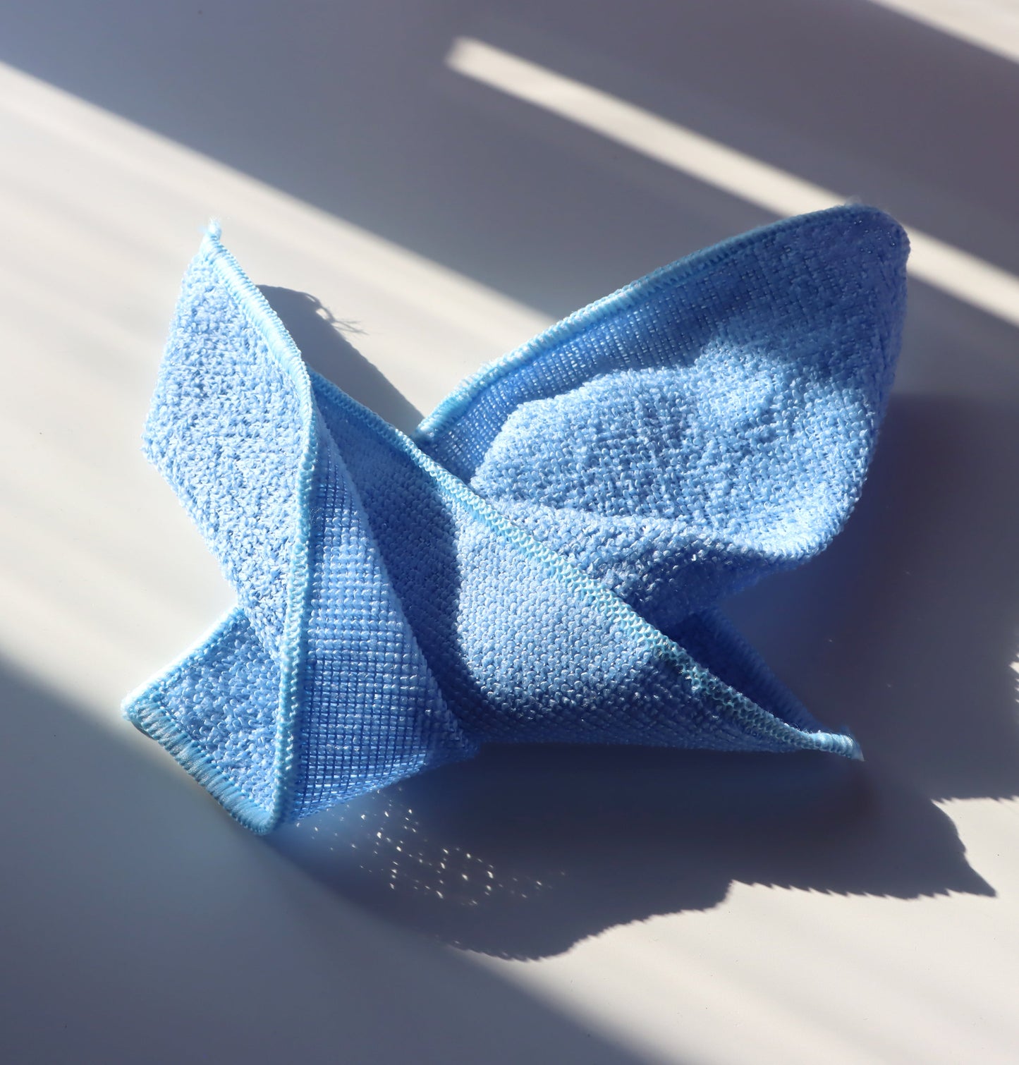 Mikrotenová utěrka na údržbu leštěných kamenů - Supreme Panthers