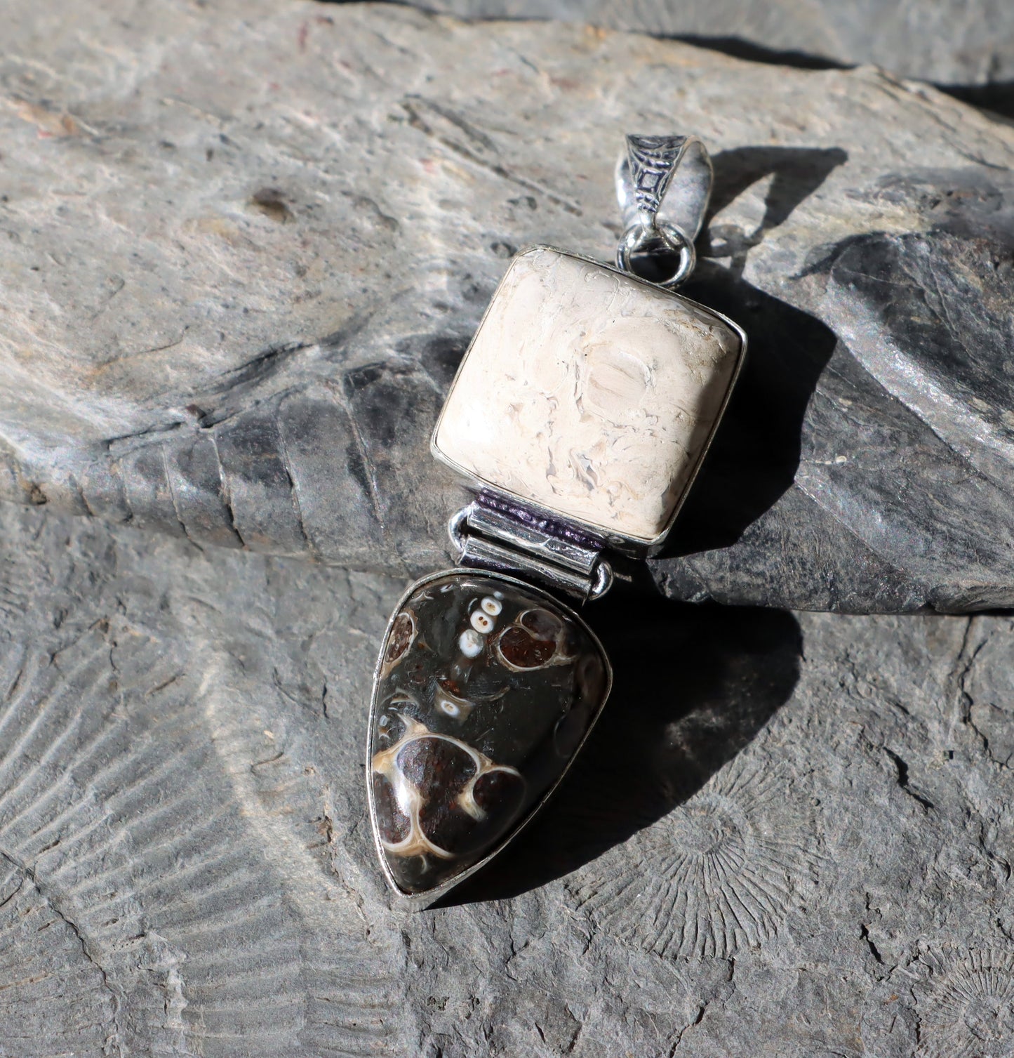 Přívěšek achát turritella & palma - Supreme Panthers