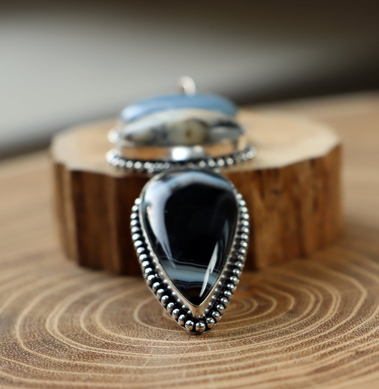 Přívěšek dendritický opál Owyhee opál páskovaný onyx - Supreme Panthers