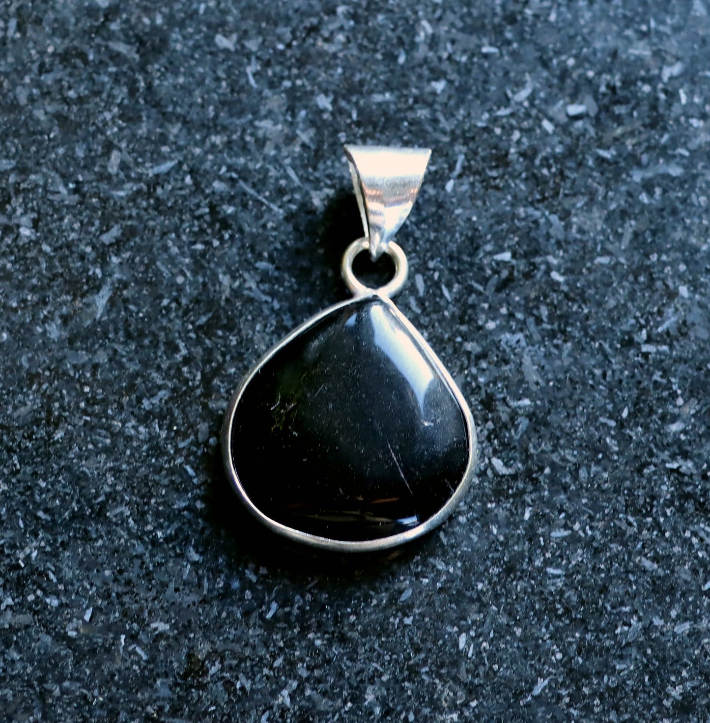 Přívěšek onyx - Supreme Panthers