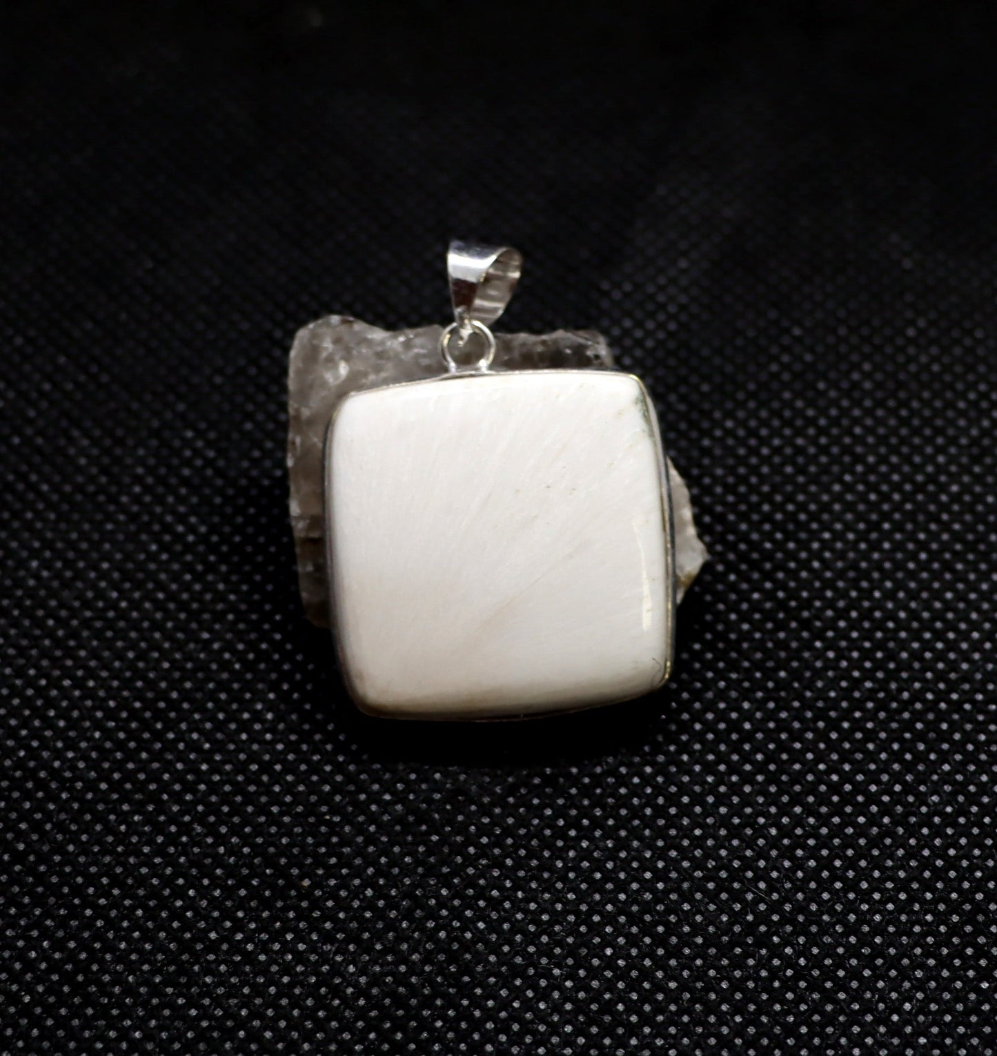 Přívěšek skolecit - Supreme Panthers