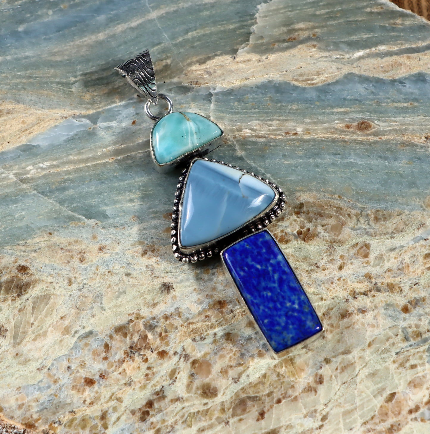 Přívěšek Lapis lazuli Owyhee larimar