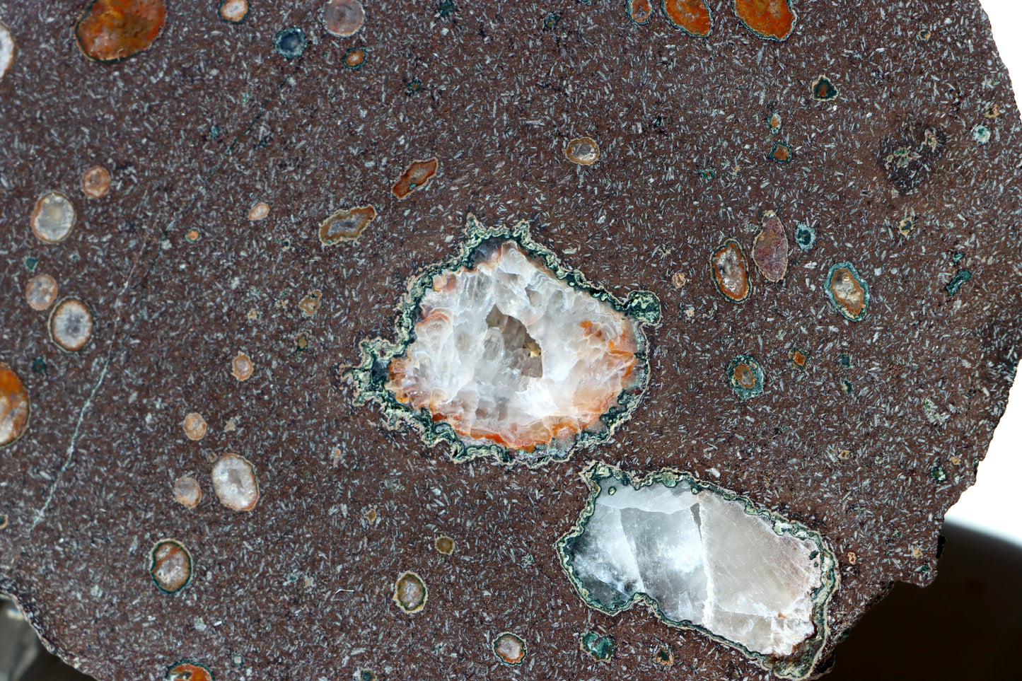 Acháty v melafýru - Supreme Panthers