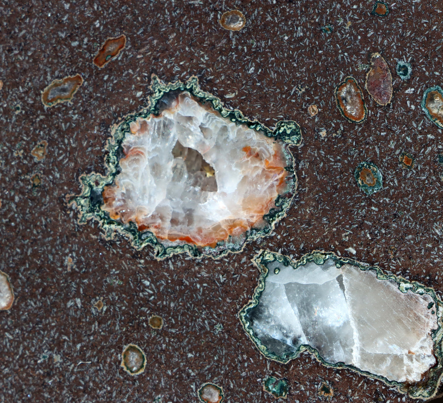 Acháty v melafýru - Supreme Panthers