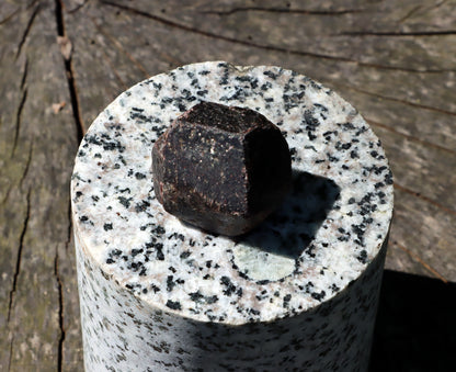 Almandin solitérní krystal - Supreme Panthers