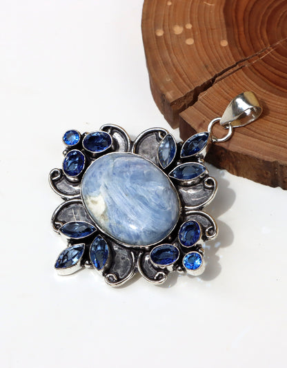 Amulet kyanit tanzanit "V objetí tanzanitů" - Supreme Panthers