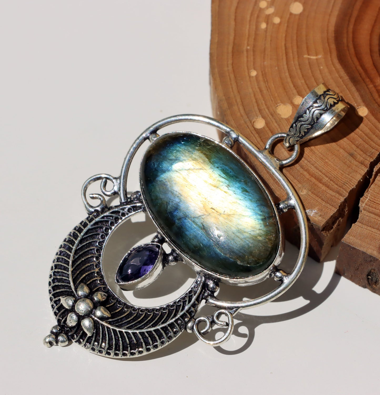 Amulet labradorit ametyst "Brána severu" - Supreme Panthers