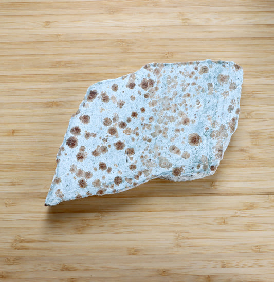 Bludovit bílo zeleným wolastonitem - Supreme Panthers