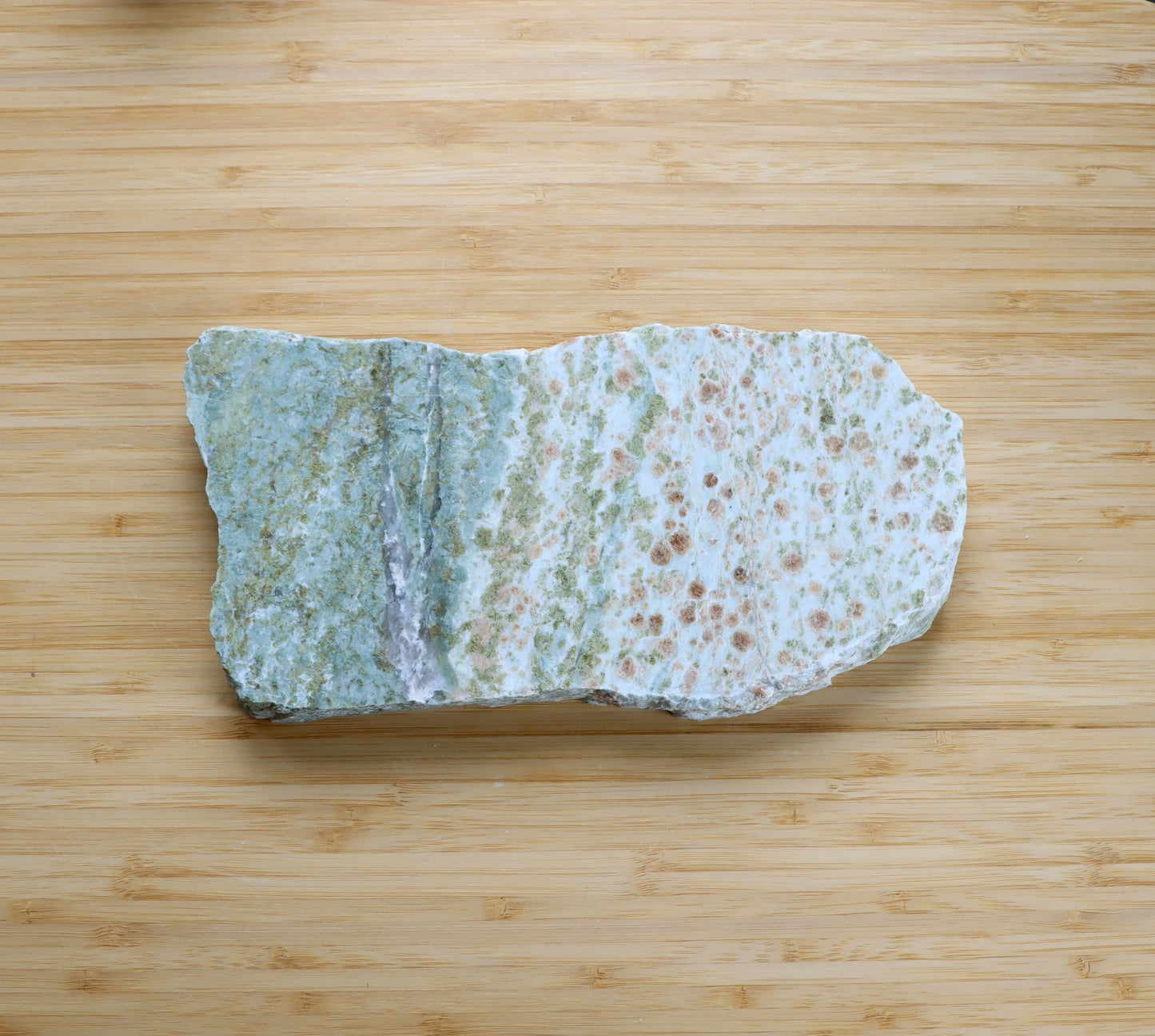 Bludovit granát diopsid - Supreme Panthers