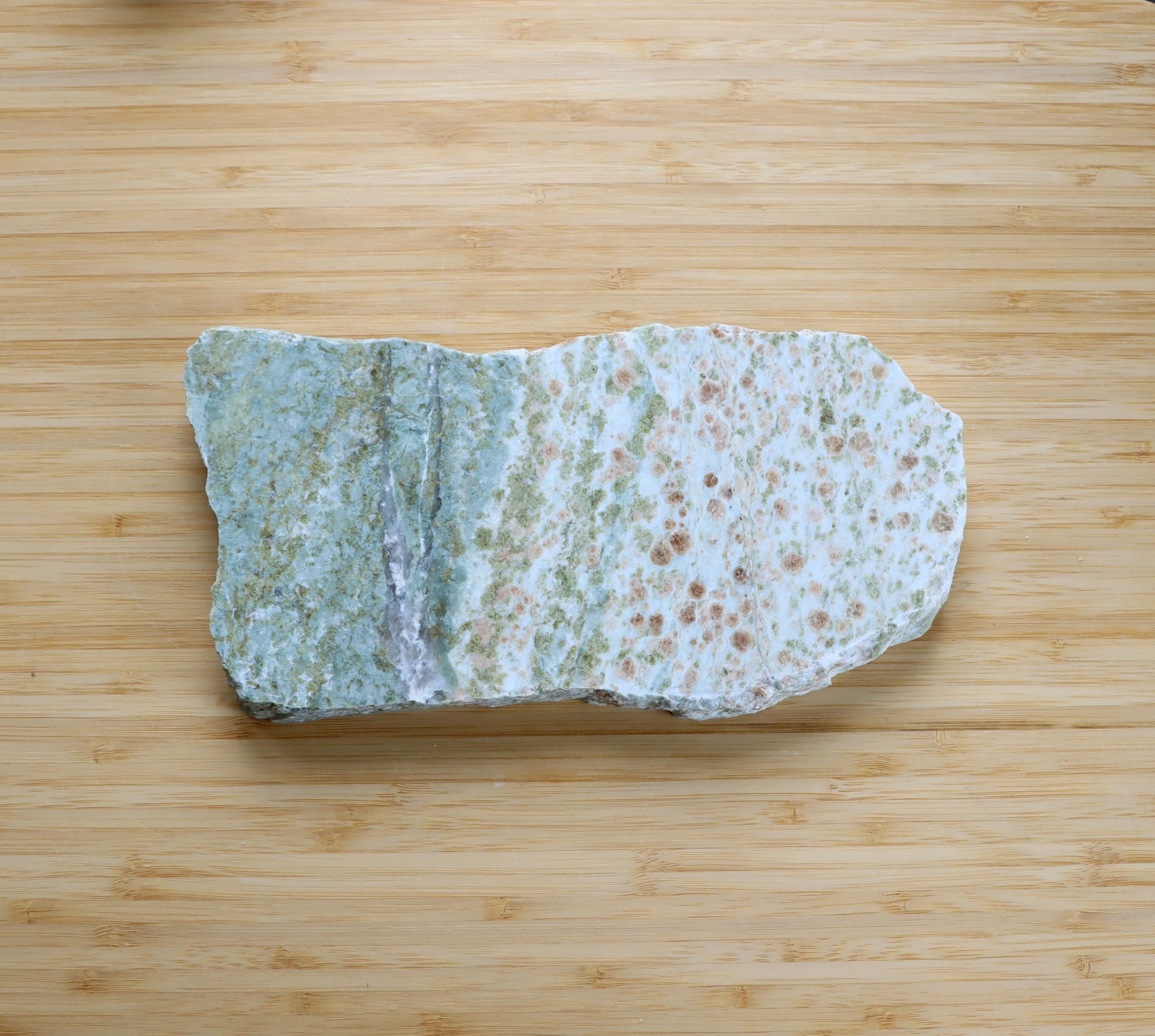 Bludovit granát diopsid - Supreme Panthers