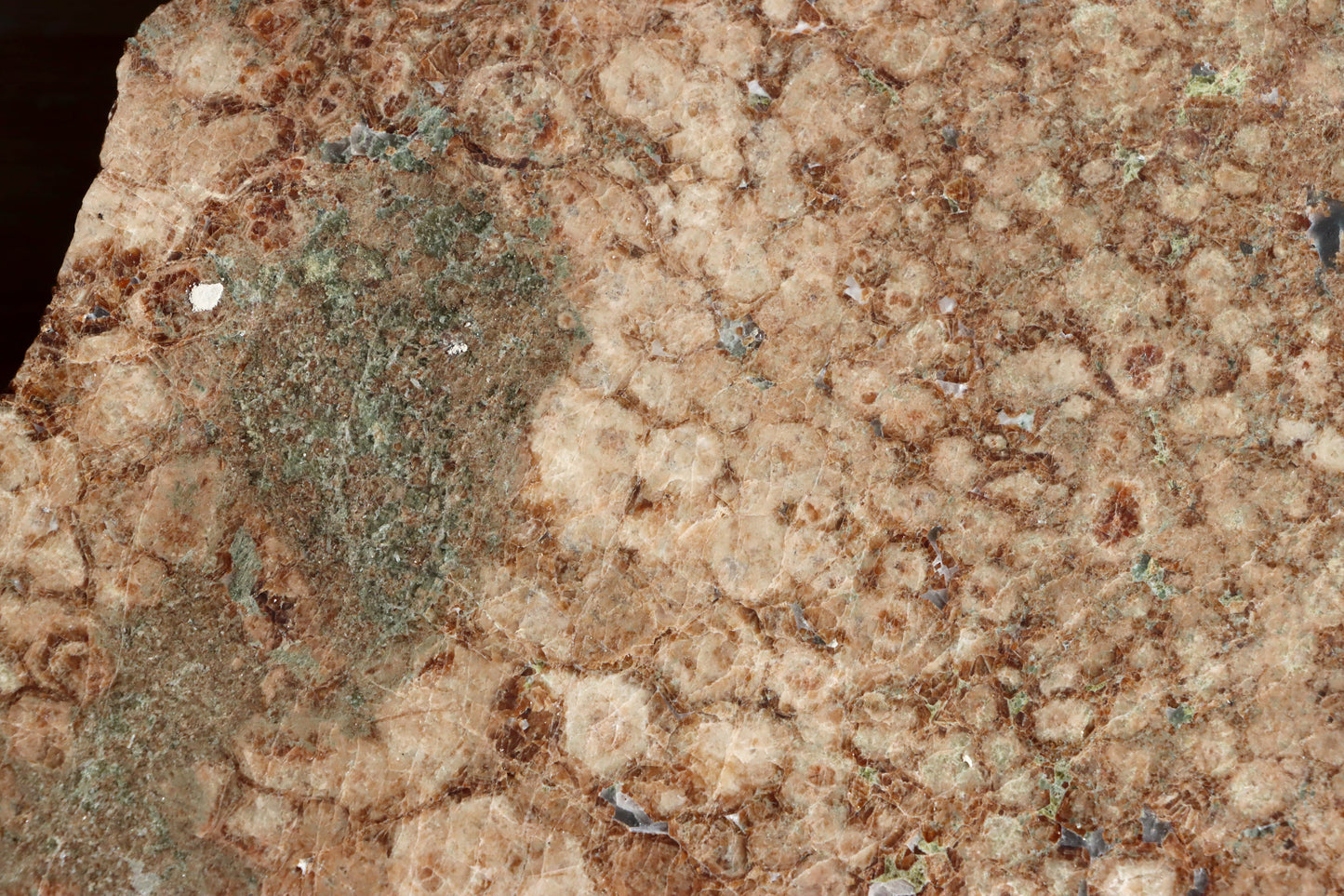 Bludovit s několikageneračními granáty - Supreme Panthers