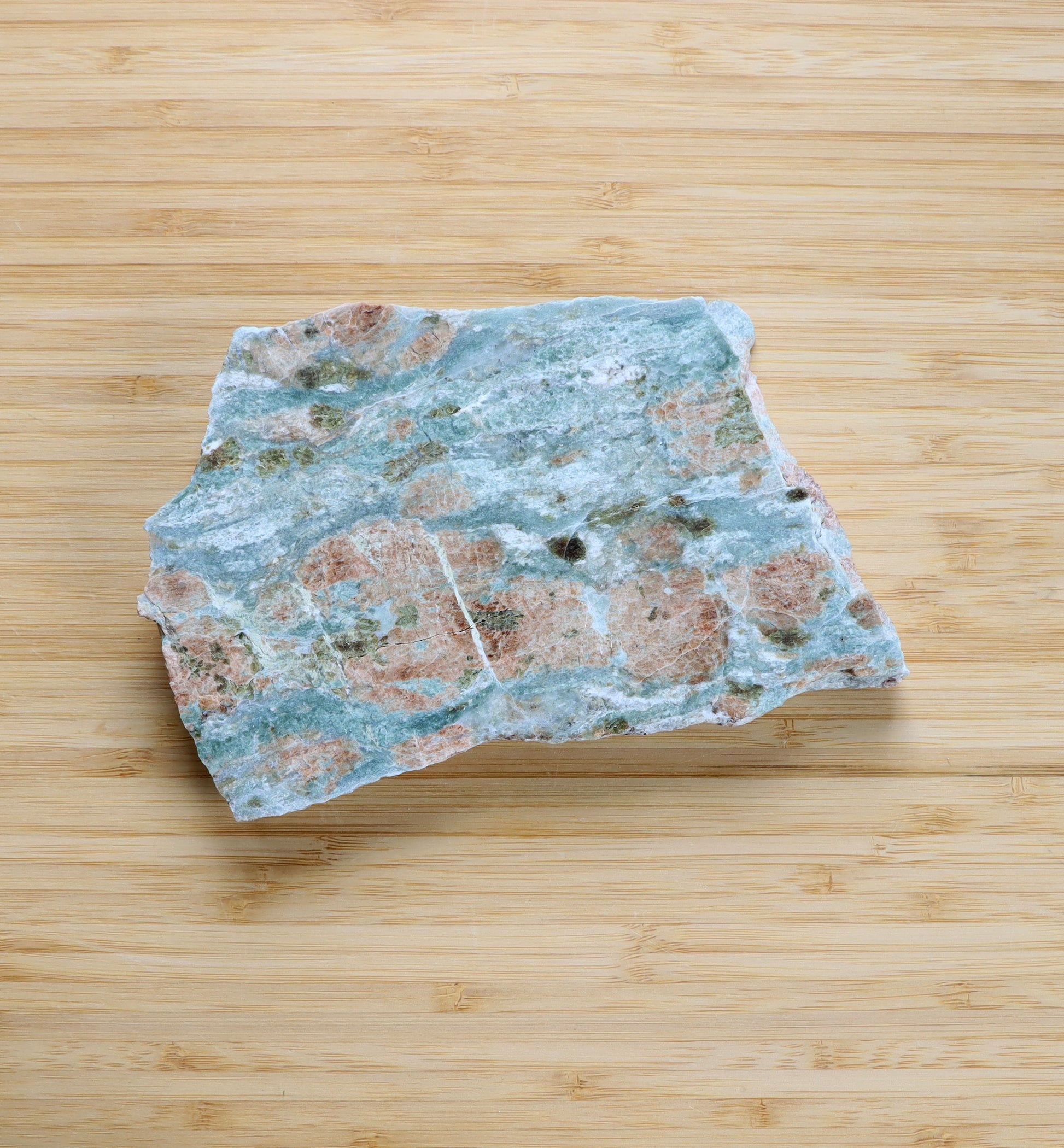 Bludovit s vesuvianem - Supreme Panthers