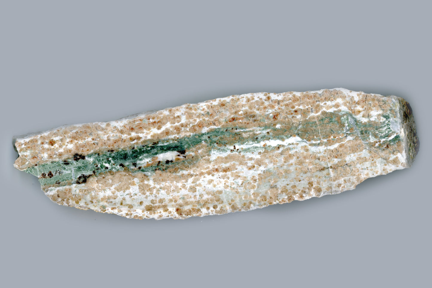 Bludovit s vložkou klinozoisitu - Supreme Panthers