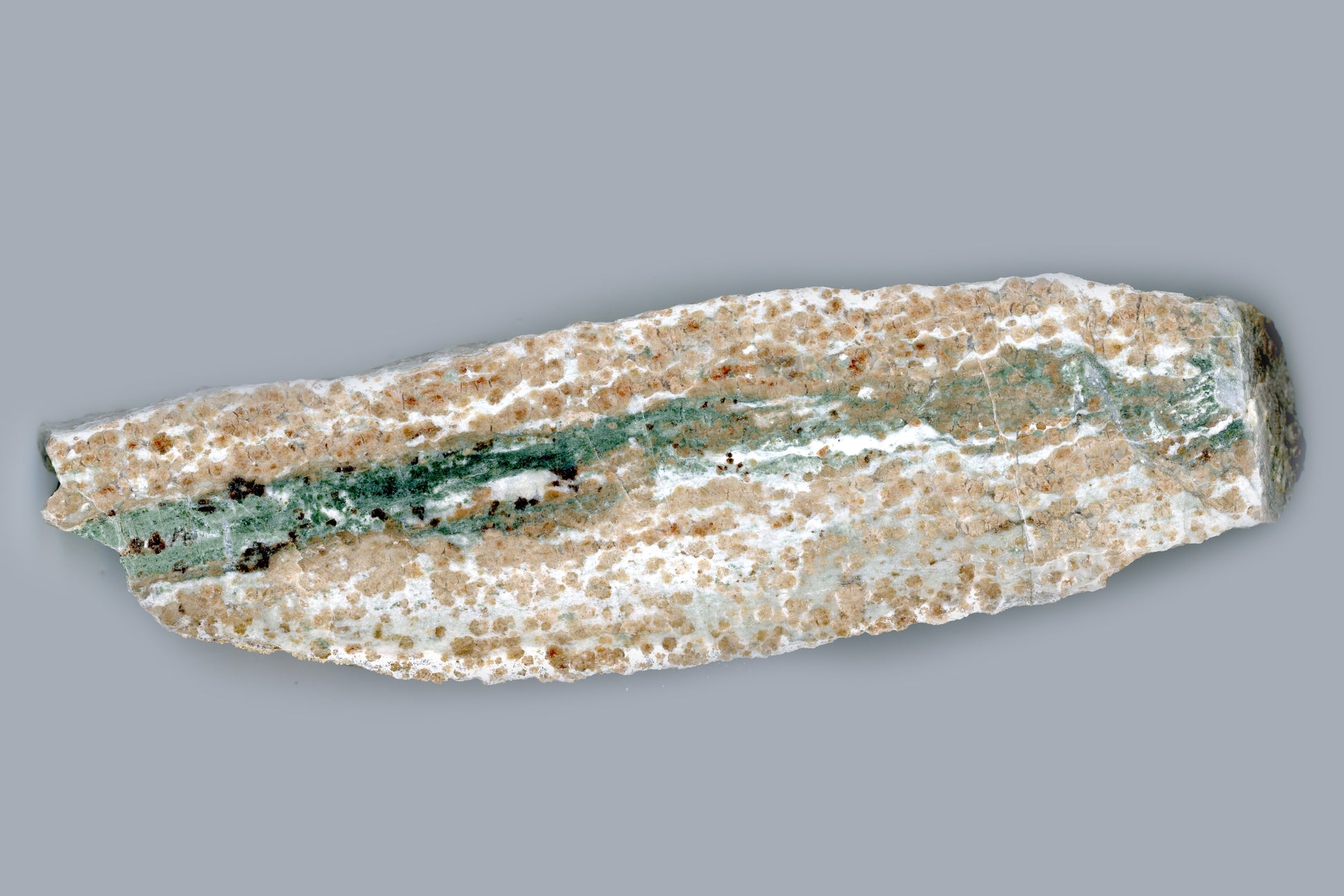 Bludovit s vložkou klinozoisitu - Supreme Panthers