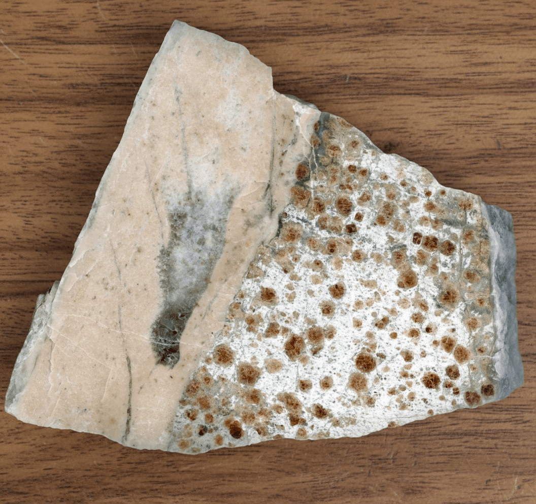 Bludovit s žílou záhnědy a živce - Supreme Panthers