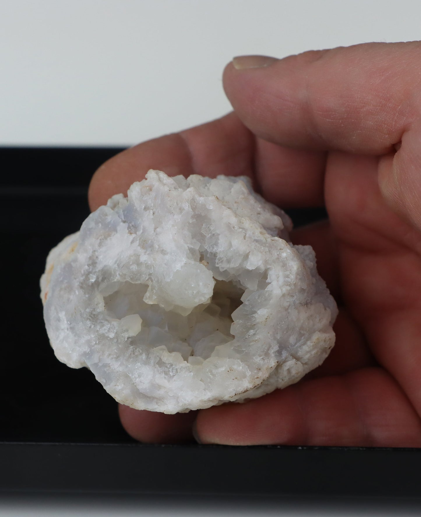 Chalcedon transparentní v geodě r.2012 - Supreme Panthers