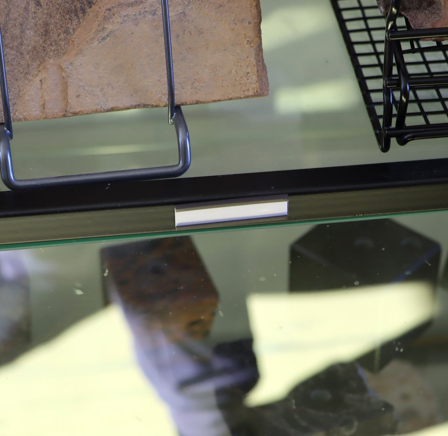 Držák vmalý na cedulky magnetický ochranný kryt - Supreme Panthers