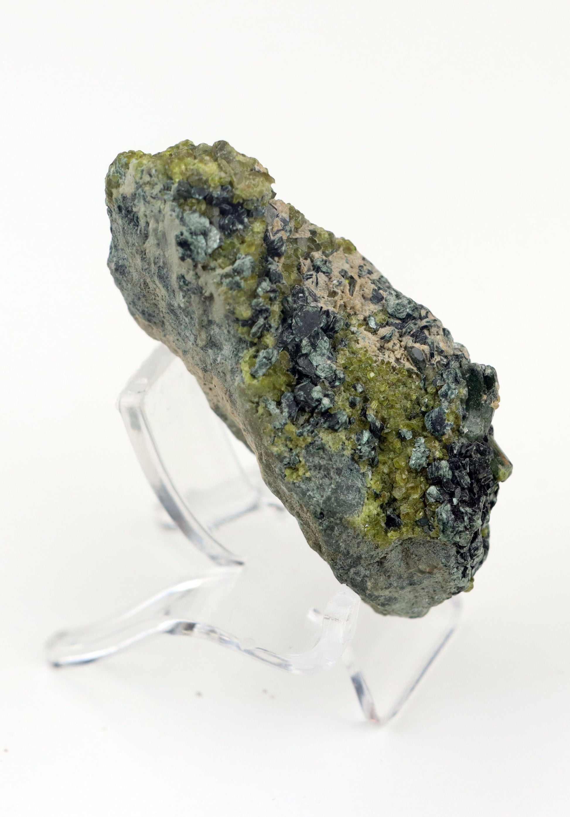 Epidotová drúza na podložce - Supreme Panthers