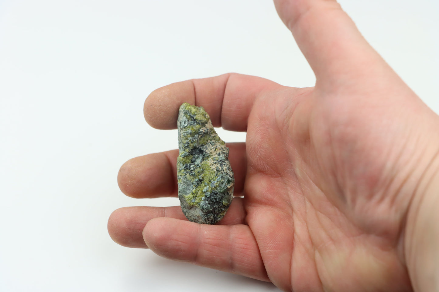 Epidotová drúza na podložce - Supreme Panthers