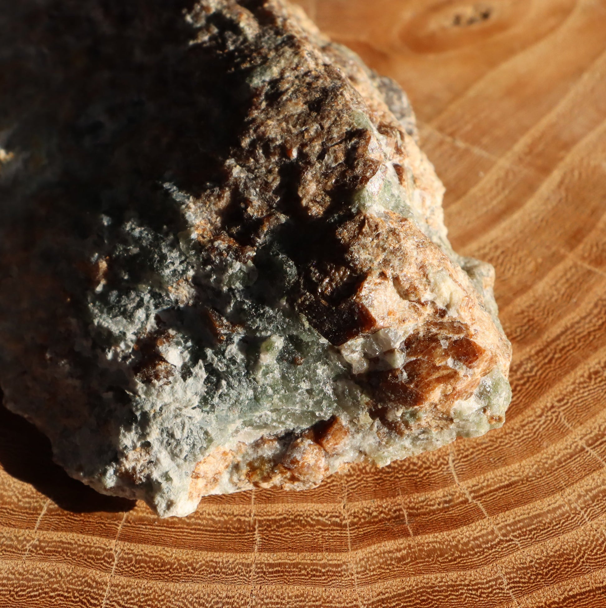 Grosulár granát v bludovitu - Supreme Panthers