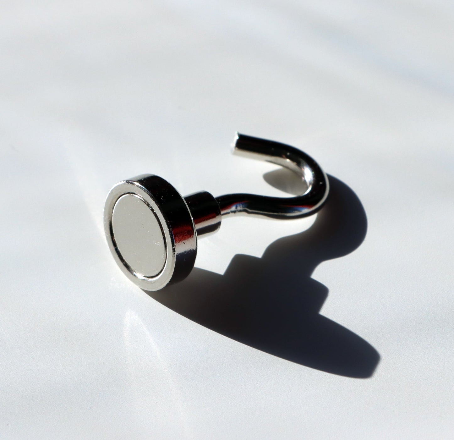 Háček kovový magnetický - Supreme Panthers