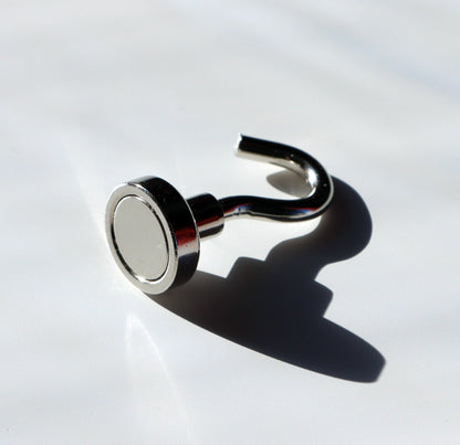 Háček kovový magnetický - Supreme Panthers