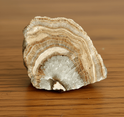 Kalcit se sintrovou kůrou - Supreme Panthers