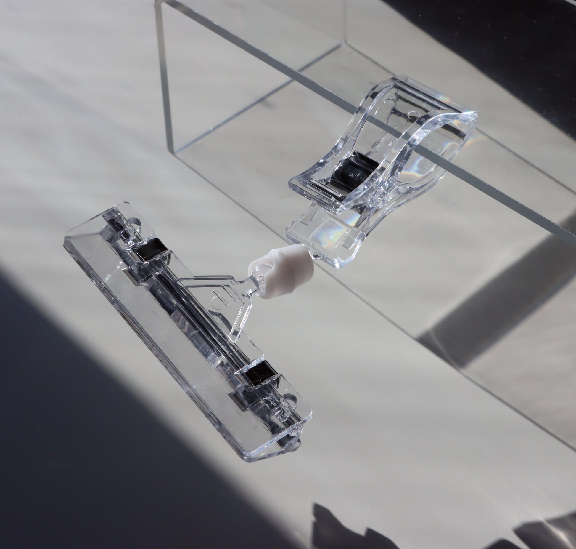 Klipsa plastová velká s kloubem polohovatelná - Supreme Panthers