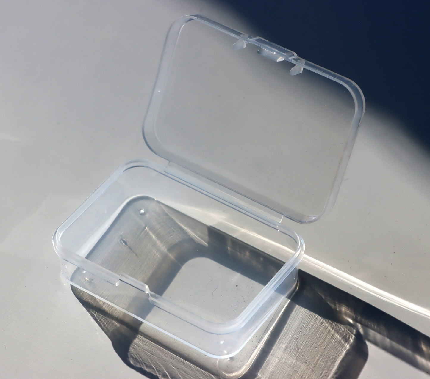 Krabička malá obdélníkovitá plastová - Supreme Panthers