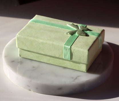 Krabička obdélníková zelená s mašličkou - Supreme Panthers