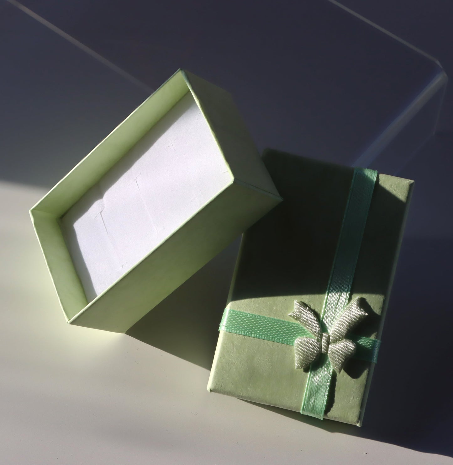 Krabička obdélníková zelená s mašličkou - Supreme Panthers