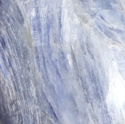 Kyanit – přívěsek klidu a přirozené čistoty - Supreme Panthers