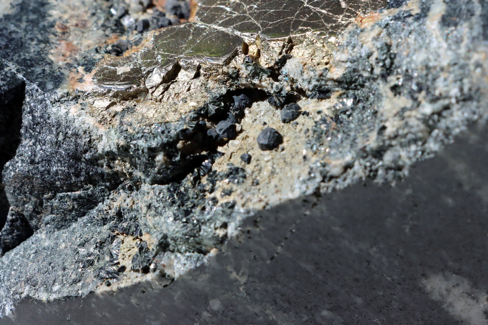 Leštěný kámen - Supreme Panthers