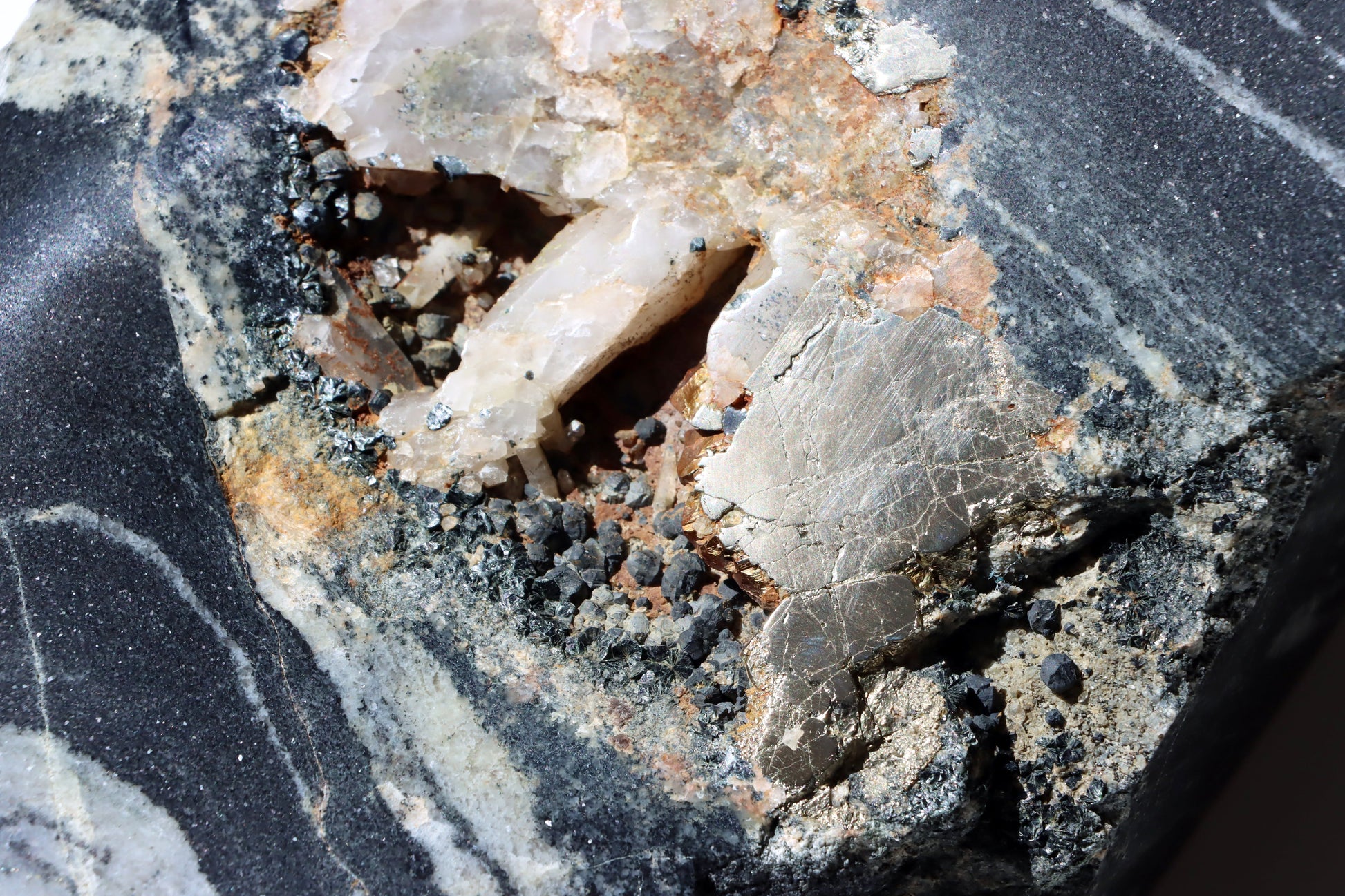 Leštěný kámen - Supreme Panthers