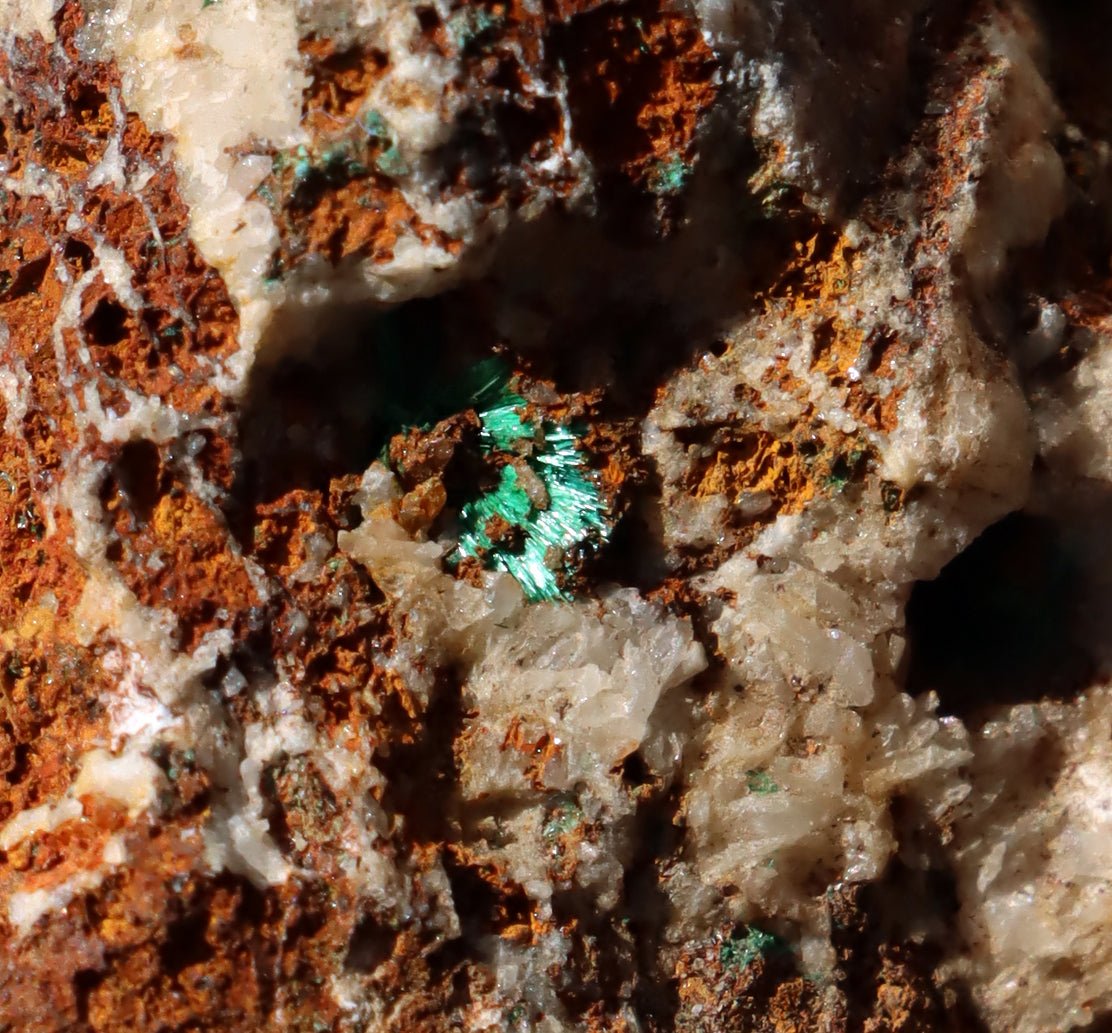 Malachit v křemenné žíle - Supreme Panthers