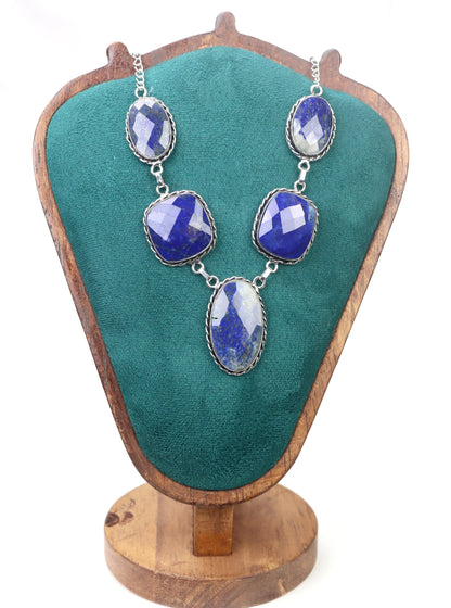Náhrdelník „Hlubina modři“ – fazetovaný lapis lazuli - Supreme Panthers