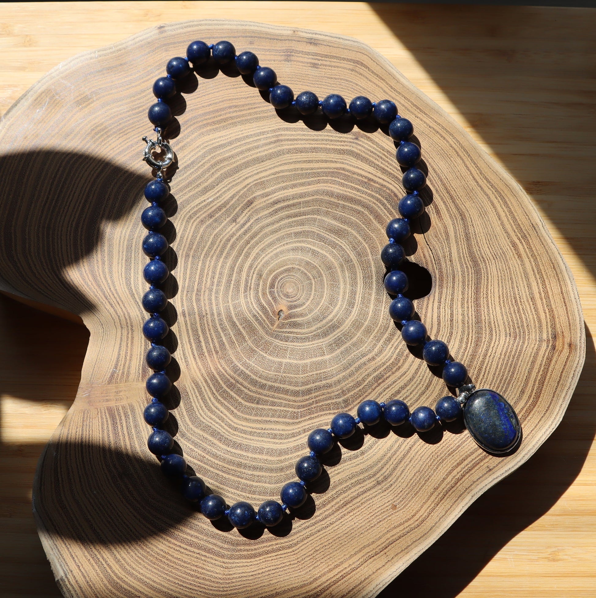 Náhrdelník korálkový lapis lazuli - Supreme Panthers