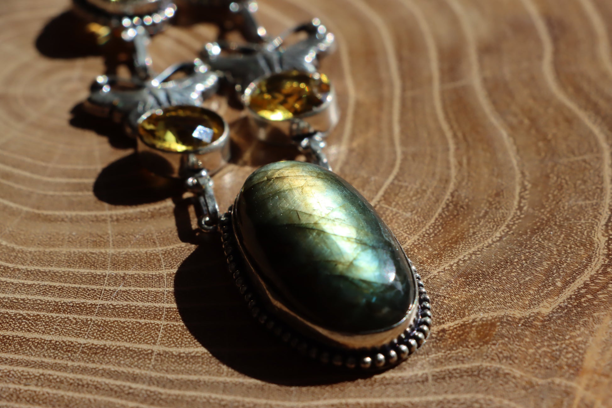 Náhrdelník labradorit a citrín – kabošon a fazet - Supreme Panthers