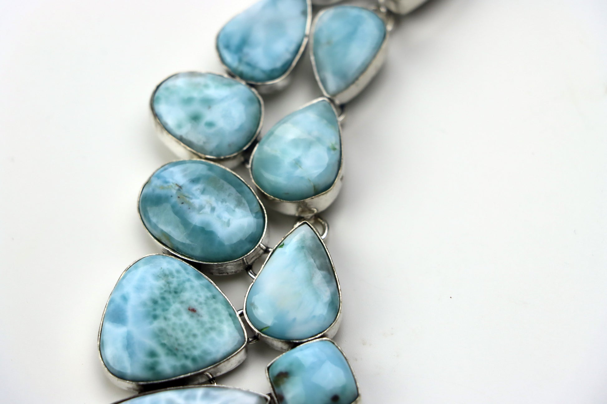 Náhrdelník „Slzy karibského moře“ – larimar Lacrimae Maris Caribici I. - Supreme Panthers