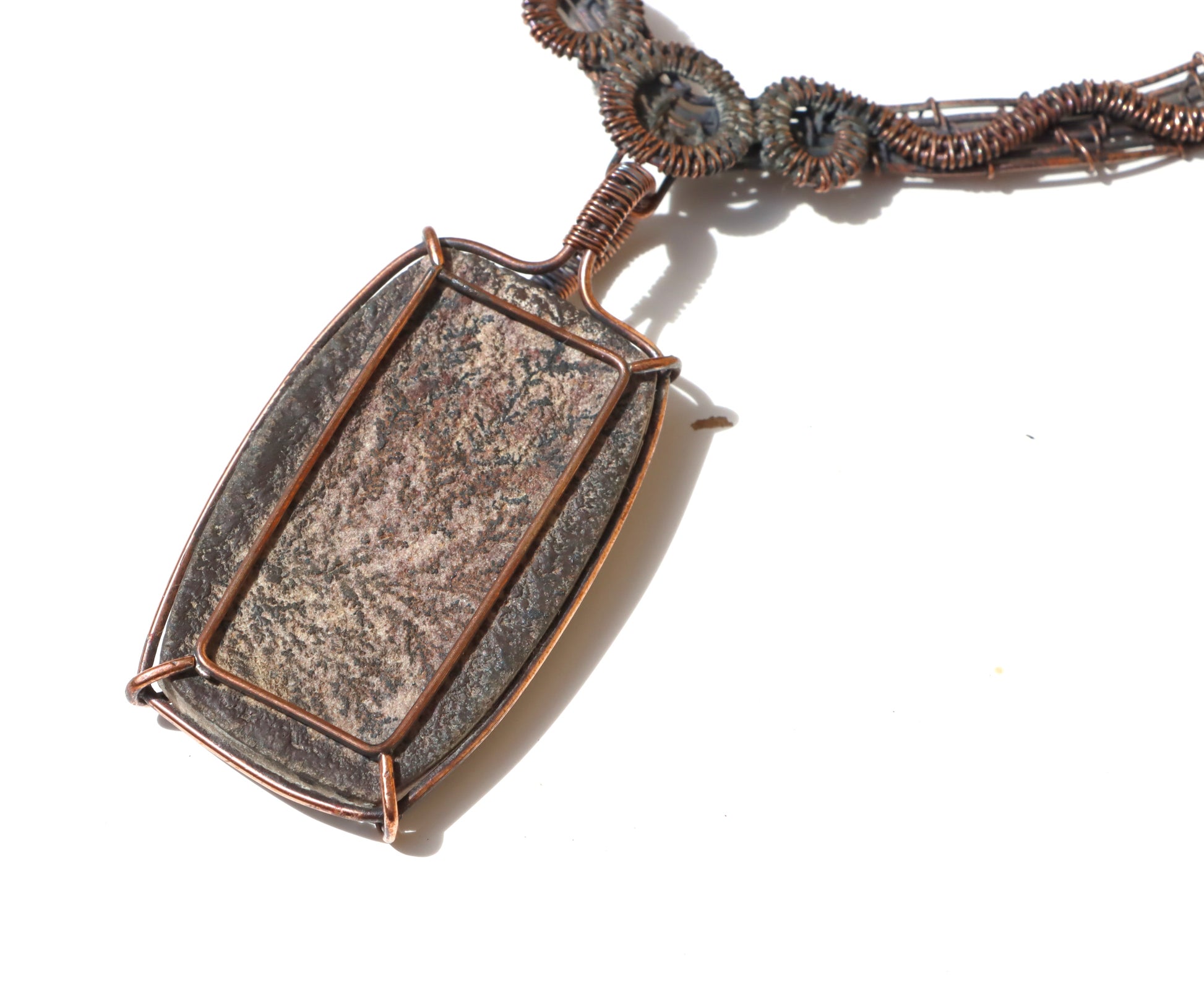 Náhrdelník „Vlákna Země“ - Supreme Panthers