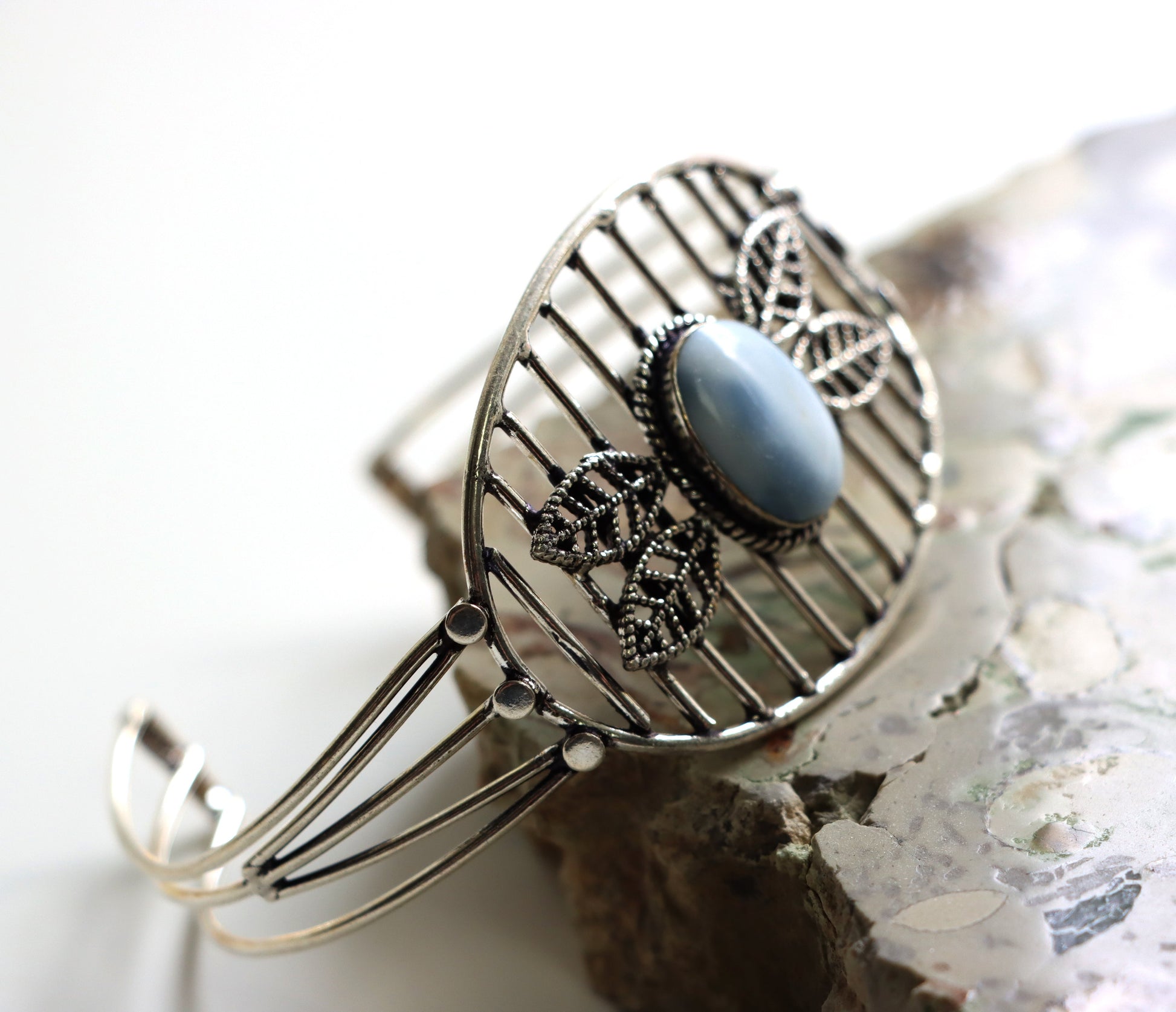 Náramek s modrým opálem Owyhee – Brána ticha - Supreme Panthers