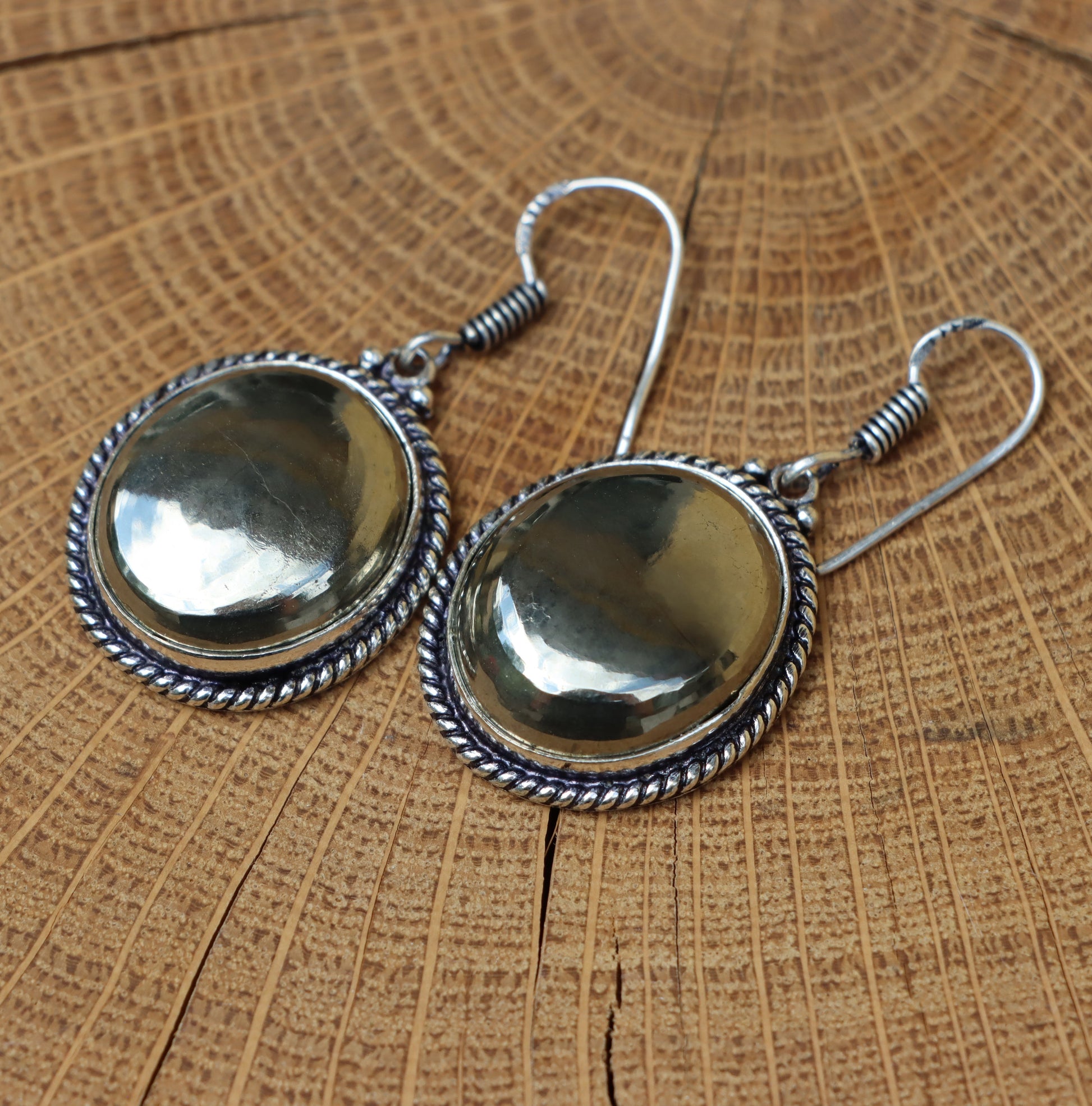 Náušnice "Sluneční zrcadla – Pyritové čočky" - Supreme Panthers