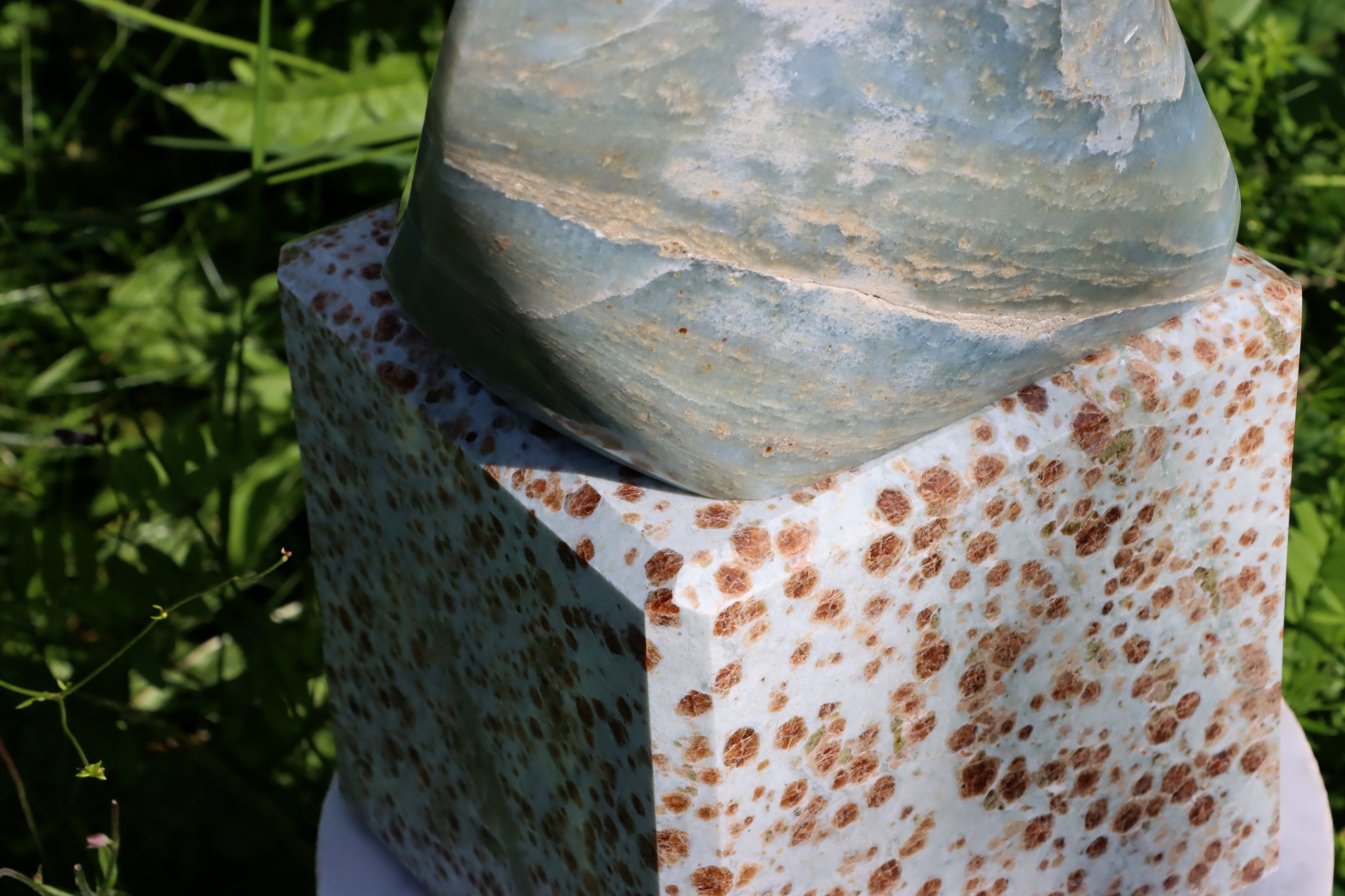 Oltář nebeského klidu a koncentrace: Modrý mramor a bludovit - Supreme Panthers