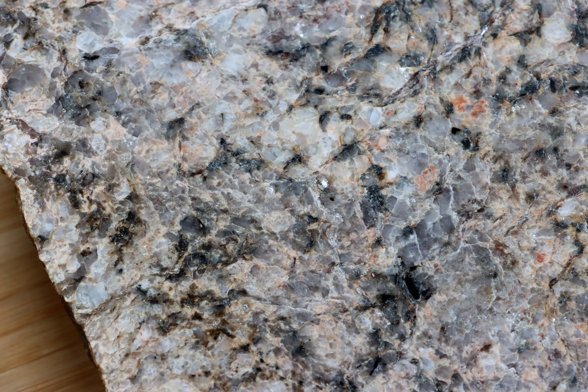 Pegmatit živce křemen slídy - Supreme Panthers