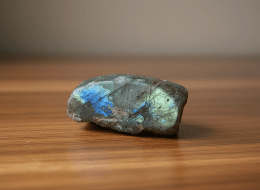 Polovaloun leštěného modrého labradoritu - Supreme Panthers