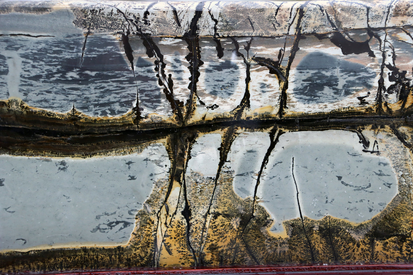 Porcelanit jako sopečná krajina - Supreme Panthers