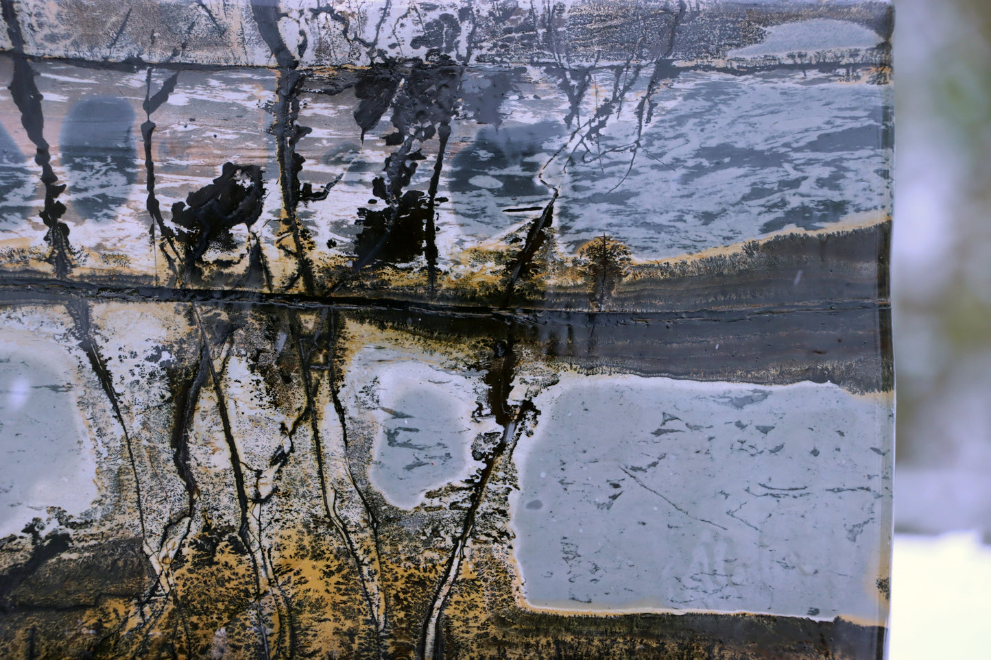 Porcelanit jako sopečná krajina - Supreme Panthers