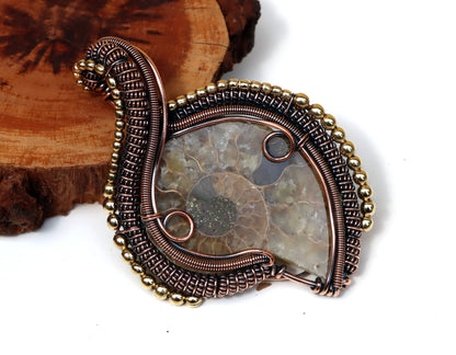 Přívěšek "Ammonit – Otisk věčnosti" - Supreme Panthers