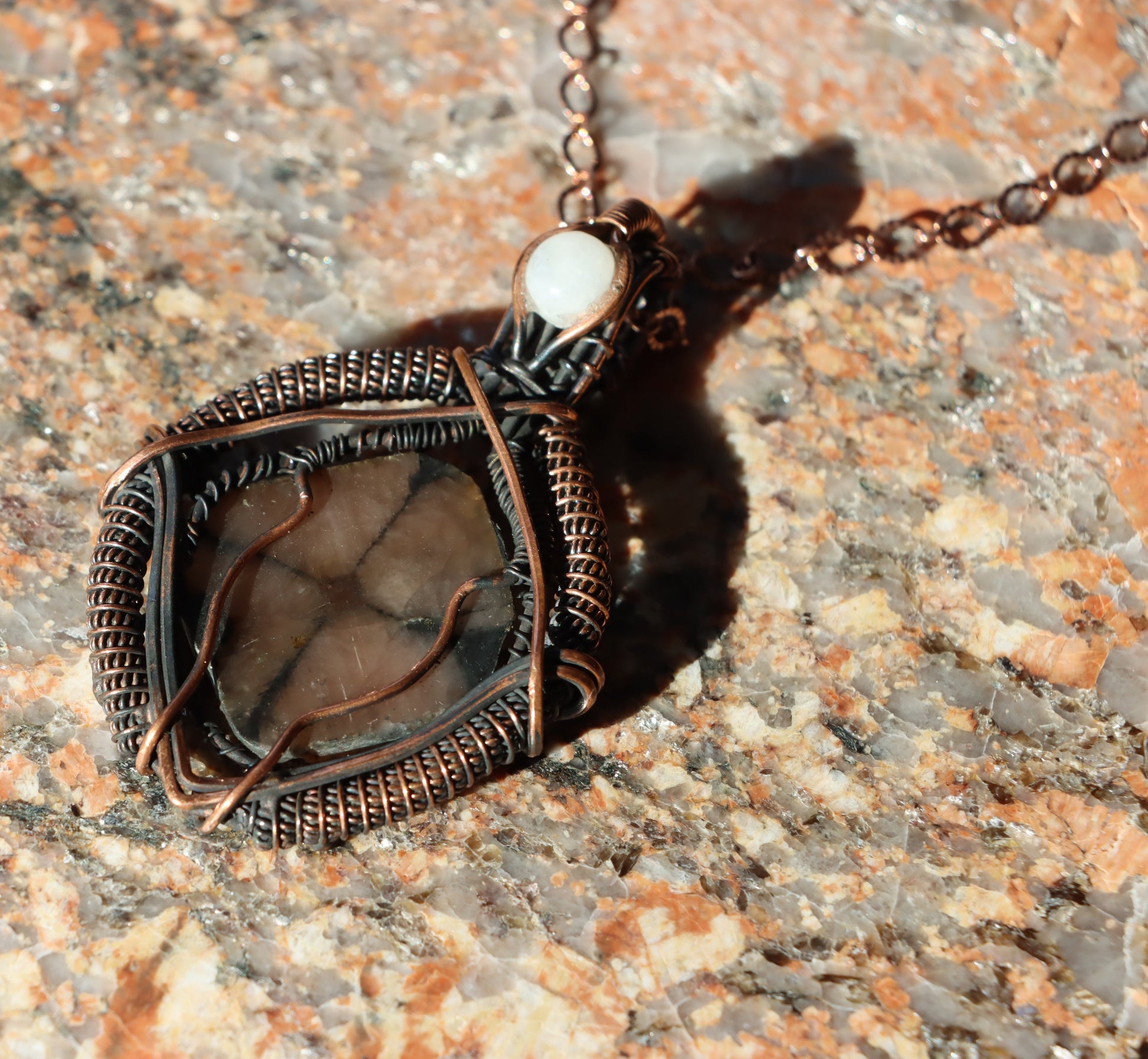 Přívěšek andalusit a měsíční kámen "Chiastolit – Kámen vnitřního kříže" - Supreme Panthers